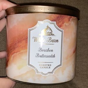 BRAND NEW BATH & BODY WORKS CANDLE